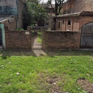 CASA FINCA , los patos 777 Hurlingham Buenos Aires